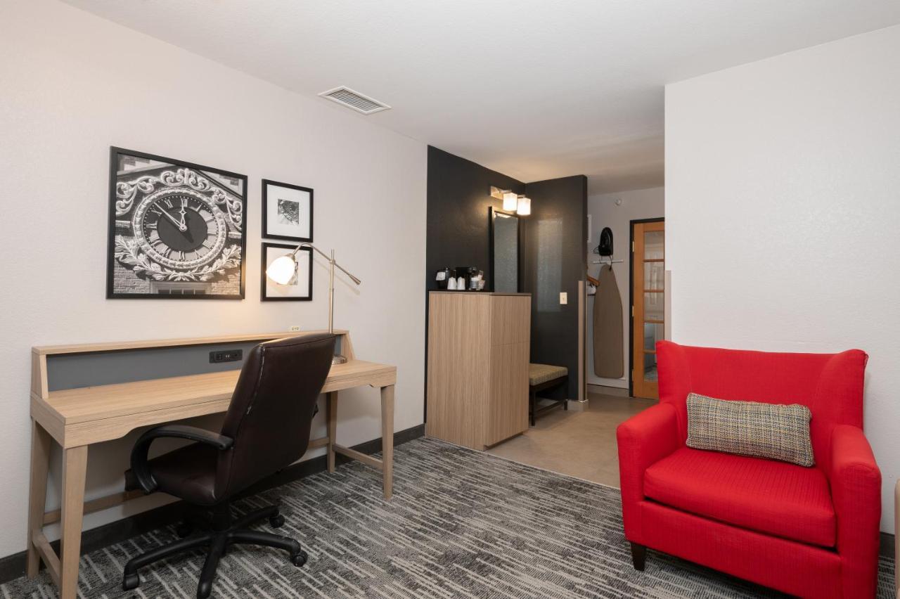 Country Inn & Suites By Radisson, Bloomington-Normal Airport, Il Экстерьер фото