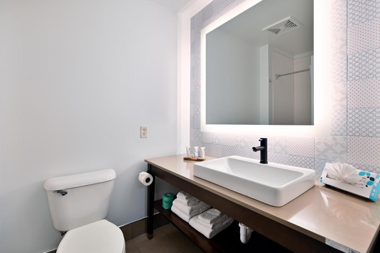 Country Inn & Suites By Radisson, Bloomington-Normal Airport, Il Экстерьер фото