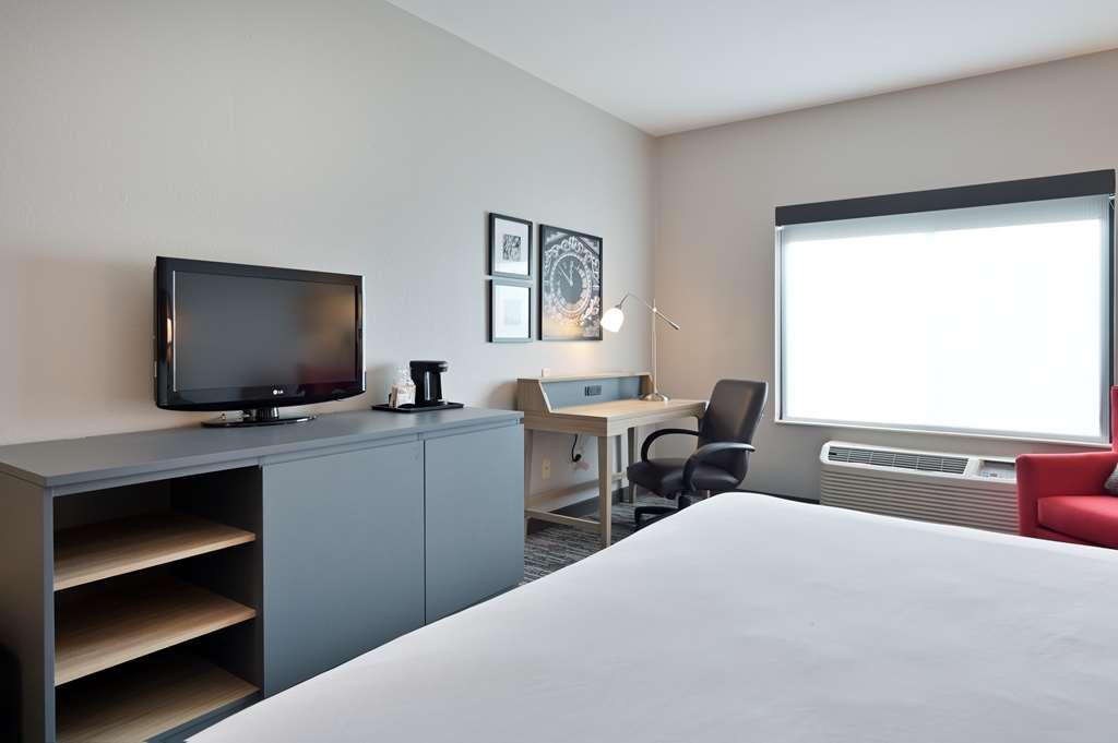 Country Inn & Suites By Radisson, Bloomington-Normal Airport, Il Номер фото