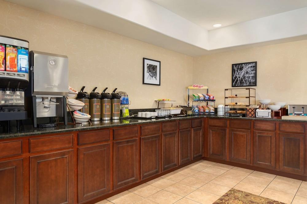 Country Inn & Suites By Radisson, Bloomington-Normal Airport, Il Экстерьер фото
