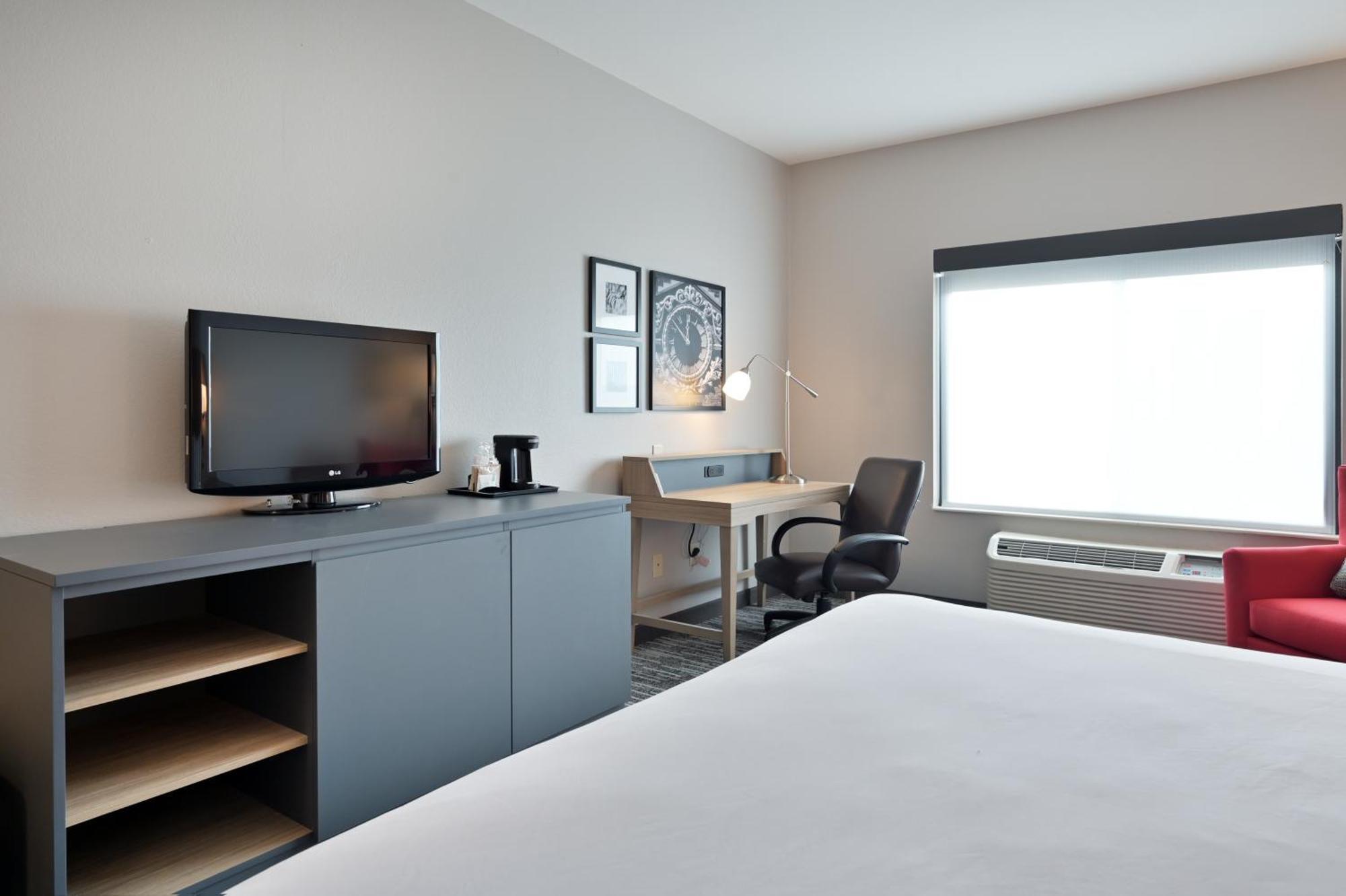Country Inn & Suites By Radisson, Bloomington-Normal Airport, Il Экстерьер фото