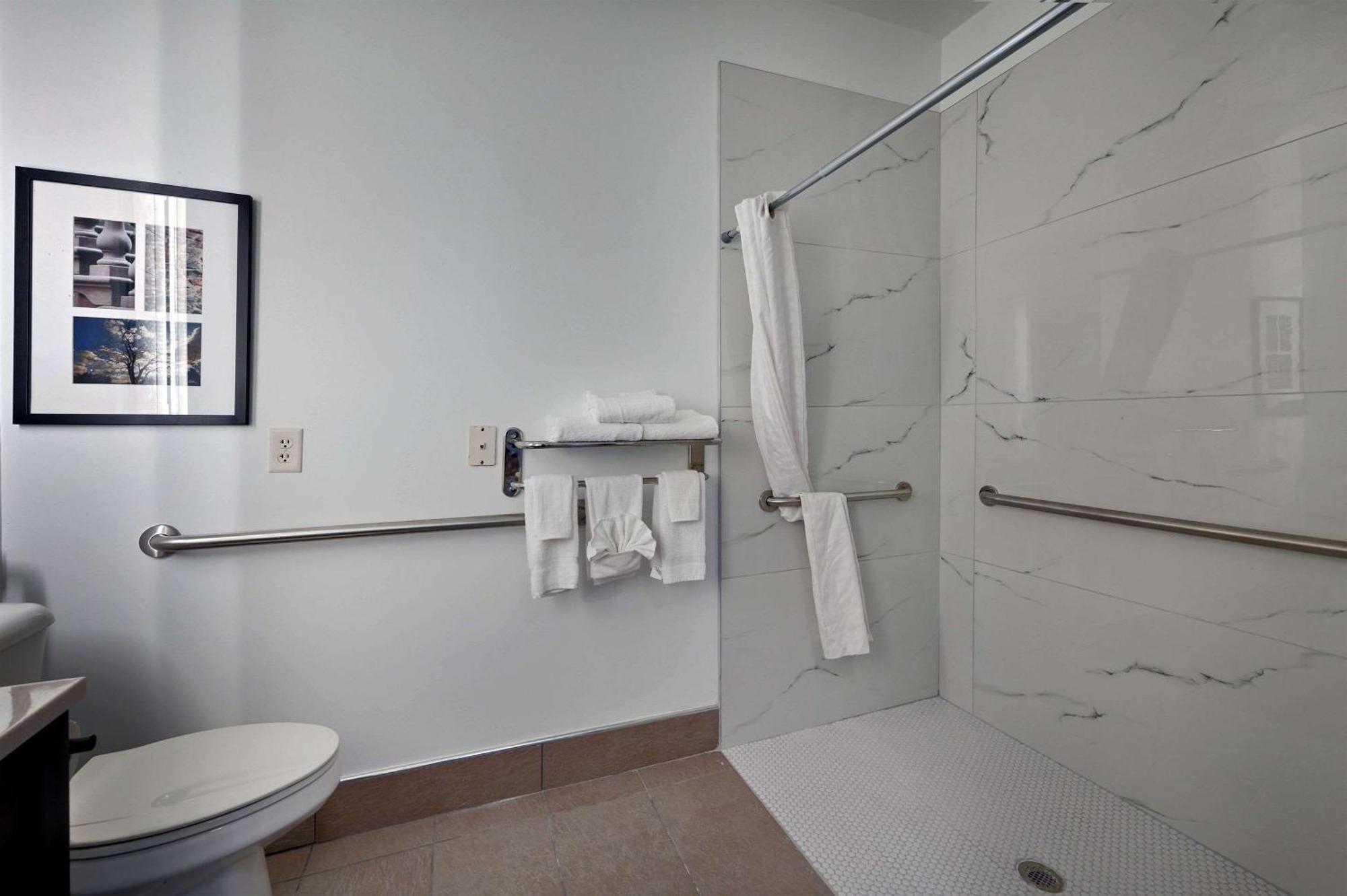 Country Inn & Suites By Radisson, Bloomington-Normal Airport, Il Экстерьер фото